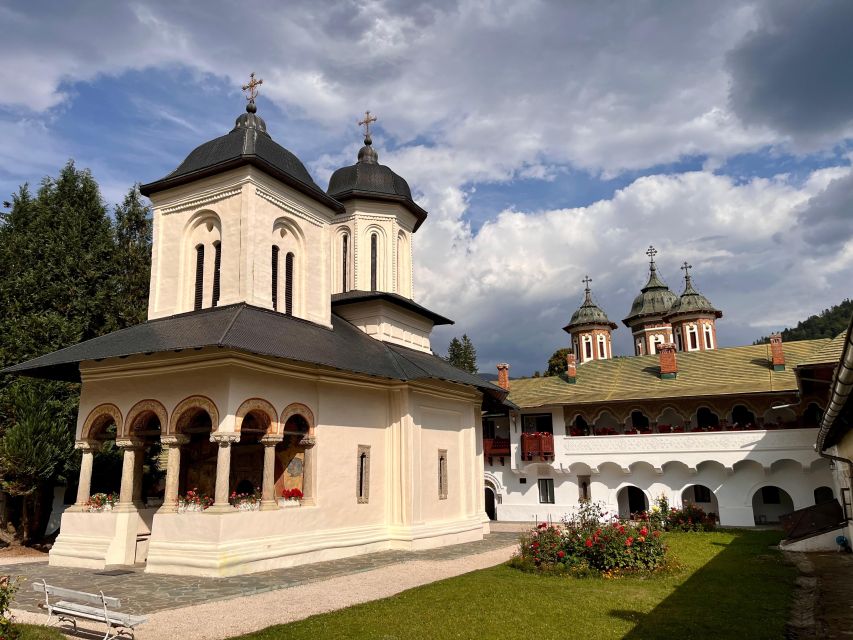 From Brasov: Tour of Castles and Surrounding Area - How the day is paced
