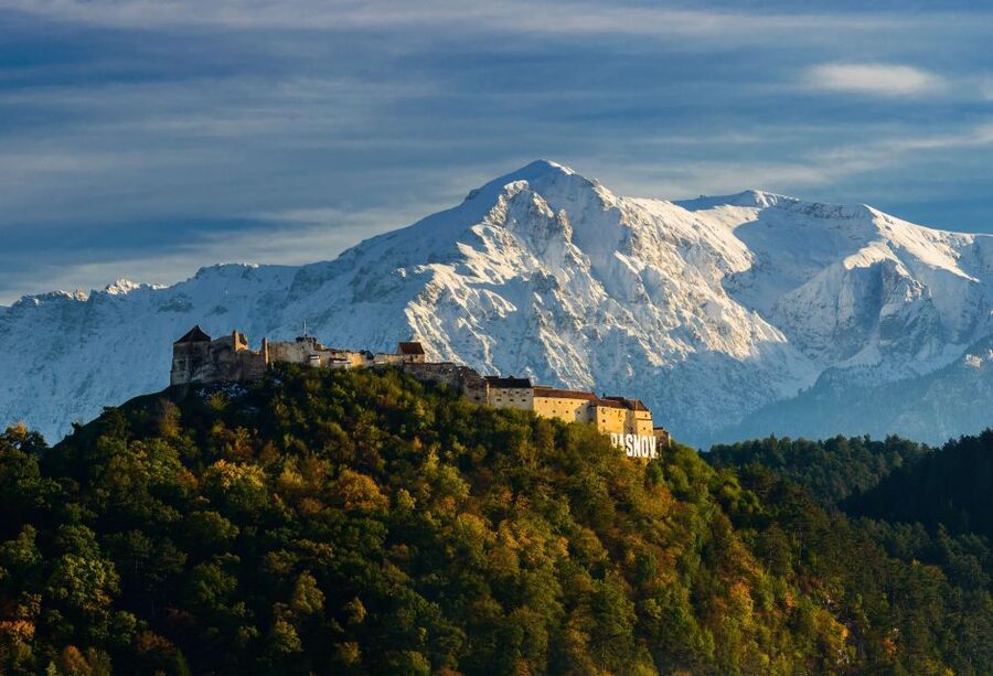 From Bucharest: Day Trip to Dracula and Peles Castle - Practical advice for making the day easier