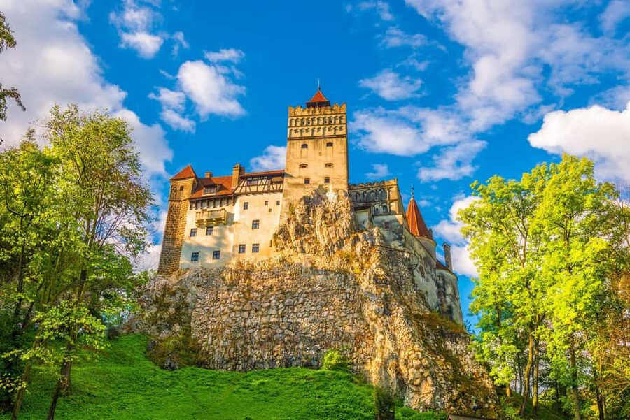 From Bucharest : Day Trip to Peles, Dracula's Castle, Brasov - Getting out of Bucharest and into the Carpathians