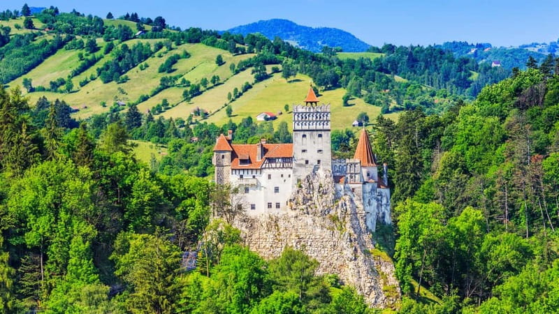 From Bucharest: Dracula's castle, Peles Castle and Brasov - Peleș Castle and the royal side of Sinaia