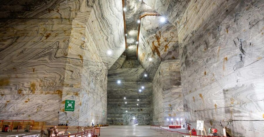 From Bucharest: Largest Salt Mine In Europe and Peles Castle - Why this Bucharest day trip works so well