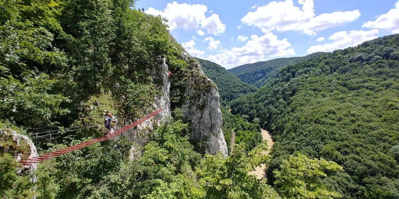 From Cluj: Gorges of Crisul Repede River - Starting in Cluj and reaching the trail