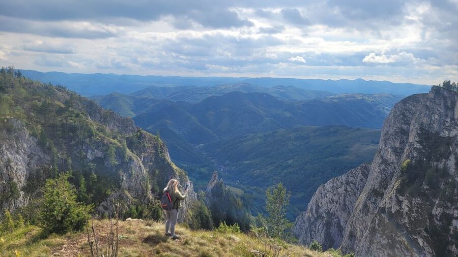 From Cluj-Napoca: Apuseni Mountains Hiking Guided Day Tour - FAQ