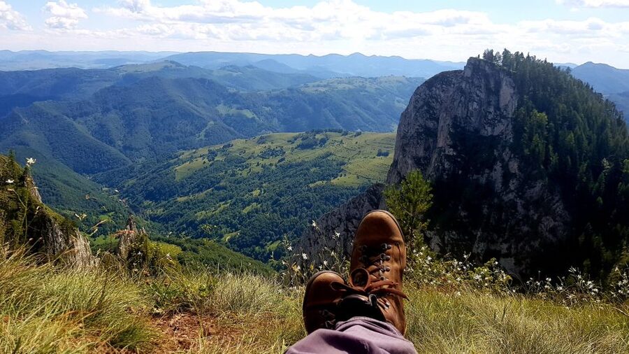 From Cluj-Napoca: Apuseni Mountains Hiking Guided Day Tour - Lunch with a view and the possible waterfall stop