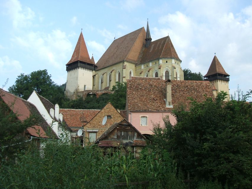 From Cluj: Sighișoara and Church of Biertan Guided Tour - Walking into Sighișoara’s medieval citadel