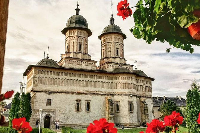 Iasi City Tour - Cetățuia Monastery and the final view