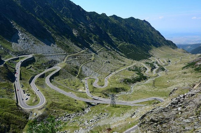 One day tour Transfagarasan road , Balea waterfall, Balea lake - What the vehicle and group size mean for you