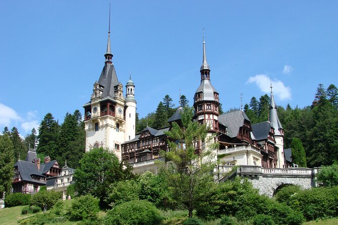 Peles and Cantacuzino Castles Small Group Day Tour from Brasov - Peleș Castle, Romania’s royal showpiece