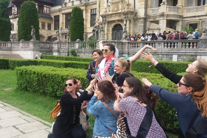 Peles & Cantacuzino Castles: Gourmet Wine & Cultural Day trip - Practical details that affect your choice