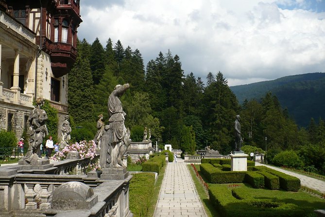 Peles Castle and optional Cantacuzino Castle from Brasov - Price, timing, and what you still pay