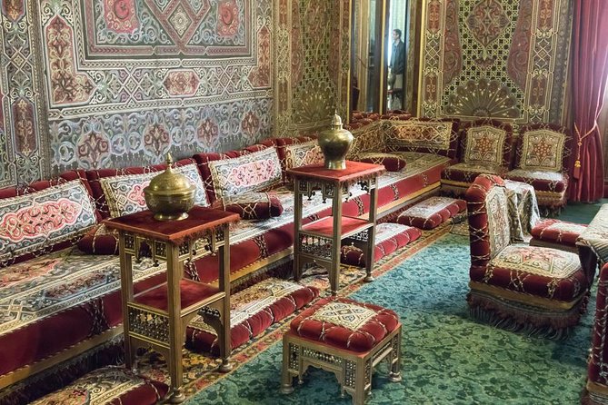 Private Day Trip to Dracula's Castle from Bucharest - Brasov: a short taste of Transylvania