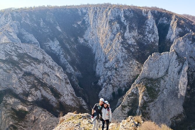 Private Hiking OR Climbing Experience in beaufitul gorges - A 15-minute walk through the gorge