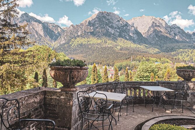 Private Movie Castles at Peles, Cantacuzino and Bran Castle Tour - Bran Castle and the Dracula myth