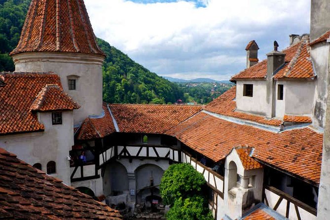 Private Tour to Dracula's Castle, Peles Castle from Bucharest - Peles Castle: the royal highlight near Sinaia