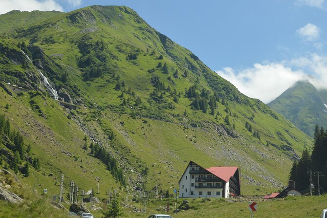Private Transfagarasan Road Scenic Tour from Bucharest - Why this private drive makes sense from Bucharest
