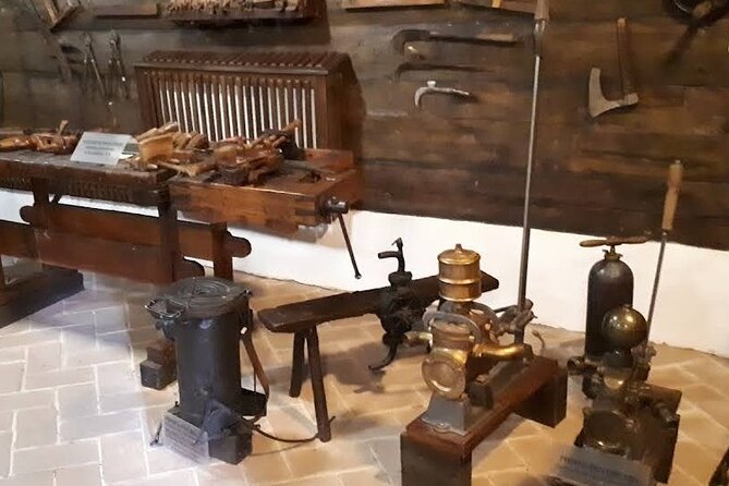 Private Wine Tasting in Cellar and the Winemaking process - The 1777 Wine Cellar Museum: a useful first stop