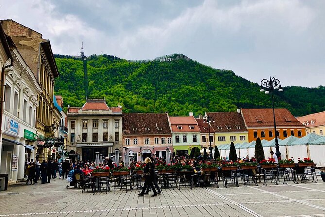 Sinaia and Brasov in one day - Three hours in Brasov’s old center