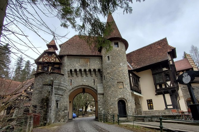 Sinaia - from the Bandits' Nest to the Cradle of the Romanian Dynasty - Peleș Castle, the centerpiece of the tour