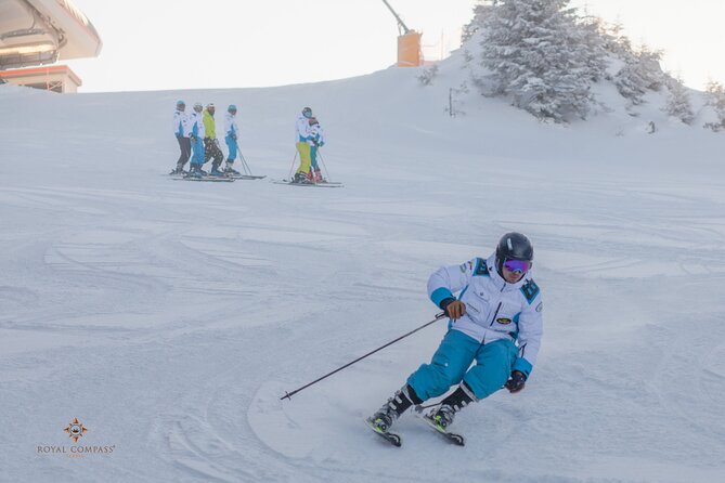 Ski & snowboard lessons on Poiana Brasov- Full Private day tour from Brasov - Choosing clothing and equipment at the resort