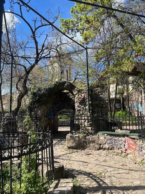 Slavery in Romania,Myths and Truths on Gypsies, Walking Tour - Remembering the Holocaust in Romania