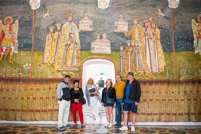 Small Group Tour to Mogosoaia Palace and Snagov Monastery - The drive to Mogosoaia Palace