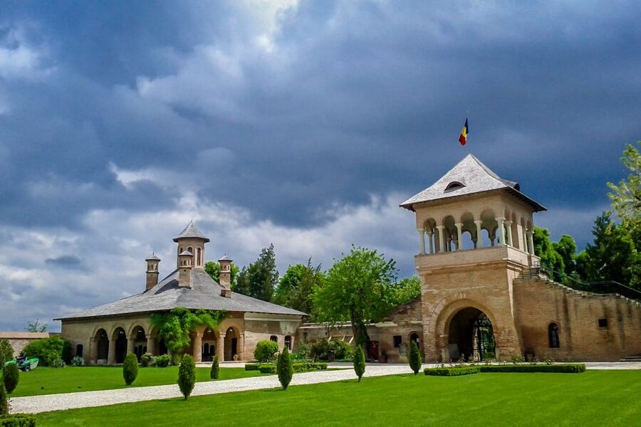 Small Group Tour to Mogosoaia Palace & Snagov Monastery - What the $67 Price Really Covers
