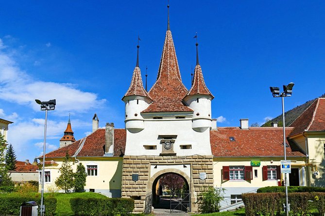 Small Group Walking Tour Of Brasov Old Town - Weaver’s Bastion and the sense of a walled city