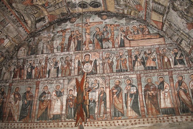 The Best of Maramures in One Day - Barsana Monastery: Orthodox faith and quiet details