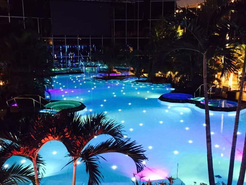 Therme:Spa Day at the biggest oasis of Relaxation《Bucharest》 - The ride to Therme