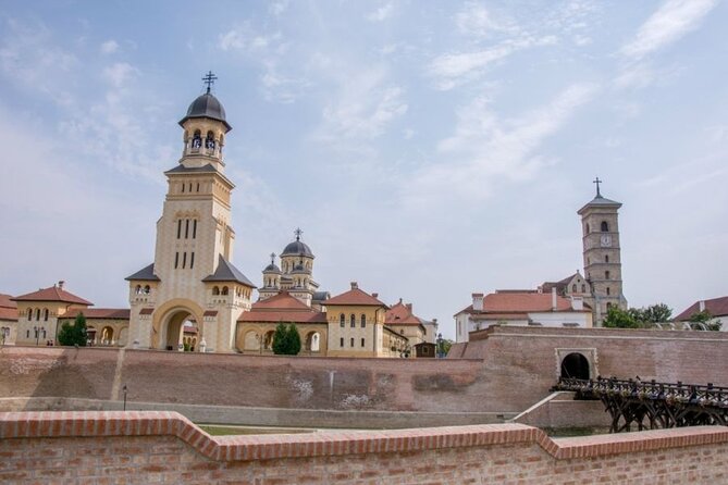 Tour to Corvin Castle in Hunedoara & Alba Iulia - Who should book this Romanian history day