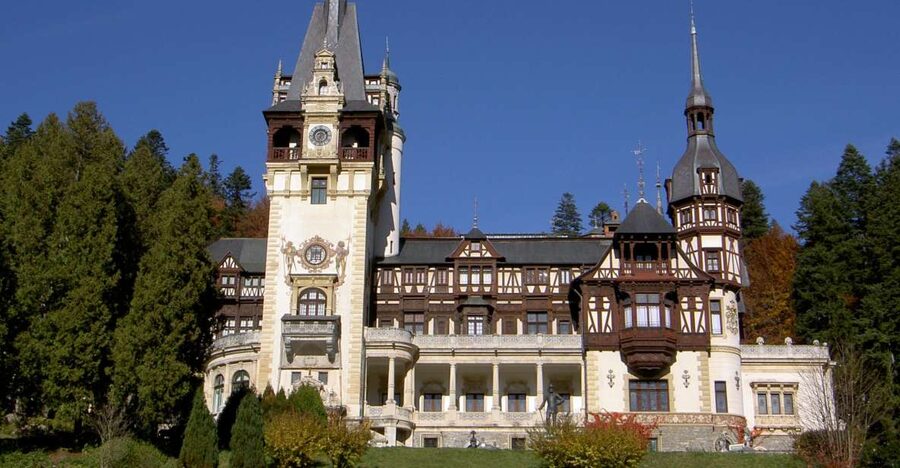 Transylvania: Cultural Full-Day Trip by Minivan - What the 12-hour schedule feels like