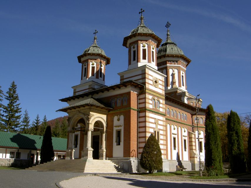 Transylvania: Cultural Full-Day Trip by Minivan - From Bucharest into the Carpathian Mountains