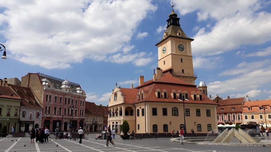 Transylvania Tour: Dracula's Castle, Peles Palace & Brasov - The Carpathian drive is part of the day